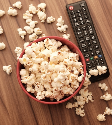 Popcorn and a remote — image credit: reservix.de